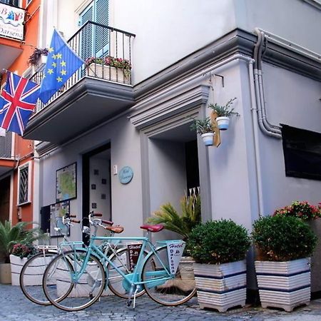 达尔森纳住宿加早餐旅馆 波佐利 外观 照片